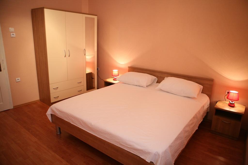 Apartments Radic Trogir Room photo